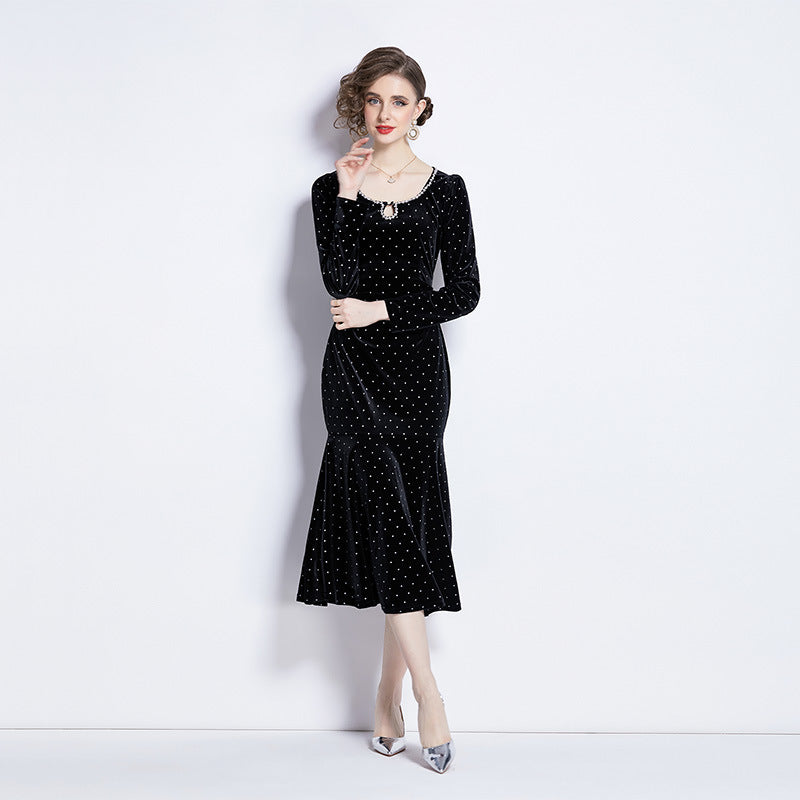 MXX35 Fishtail Velvet Dress