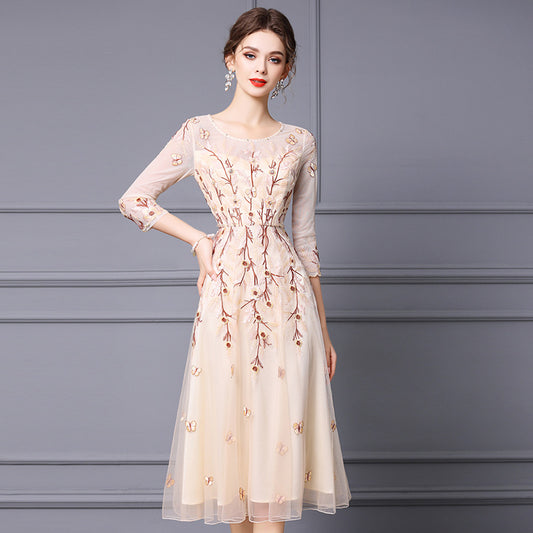 MXX185 O Collar Embroidered evening Dress