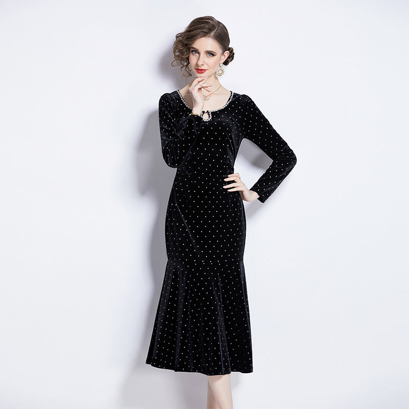 MXX35 Fishtail Velvet Dress